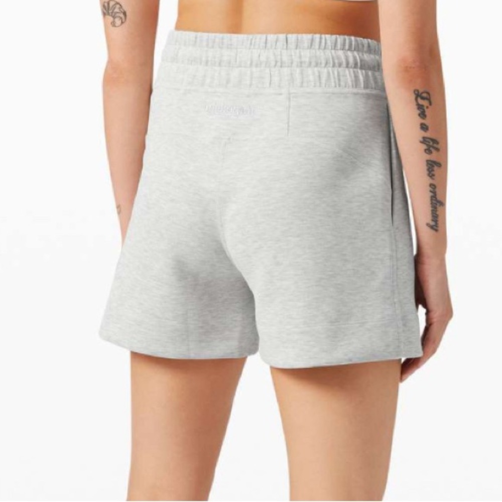 Lululemon Soft Ambitions High Rise Short 4" - Picture 2 of 6